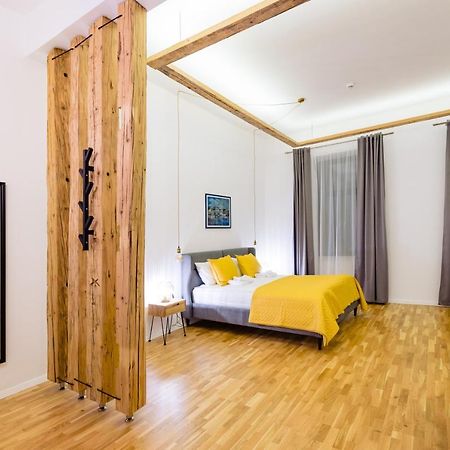 Pensiunea Salina Gymnasium Turda Ngoại thất bức ảnh